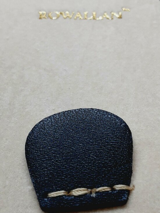 NEW Rowalland of Scotland Zippered Jewelry Keeper - Picture 8 of 15